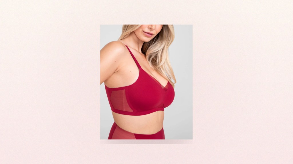 Honeylove Crossover Bra Review: Wireless Support That Actually&nbsp;Works