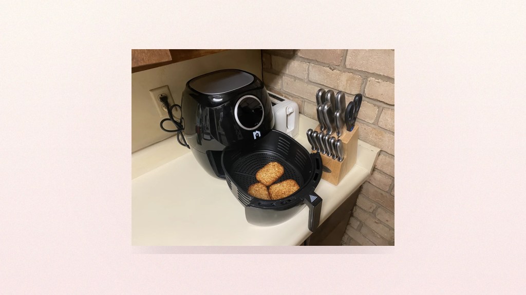How to Choose an Air Fryer: Size, Style, and Features That&nbsp;Matter