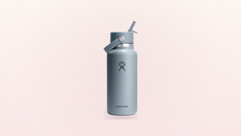 Hydro Flask Wide Mouth 32oz Review: The Bottle That Started It All