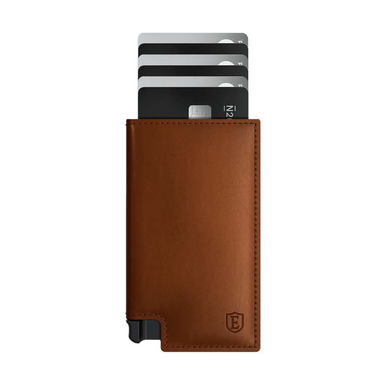 Bellroy Slim Sleeve vs Ekster Parliament: Which Slim Wallet&nbsp;Wins