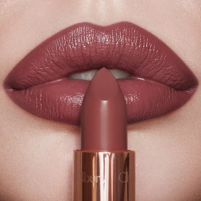 Charlotte Tilbury Pillow Talk Lipstick Review: The&nbsp;Icon