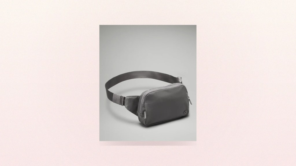 Lululemon Everywhere Belt Bag Review: The Viral Bag Worth&nbsp;Buying